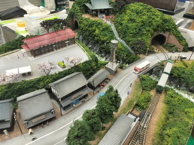 模型とパッケージ、意外な共通点とは?